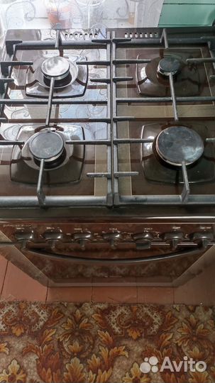 Газовая плита с электрической духовкой