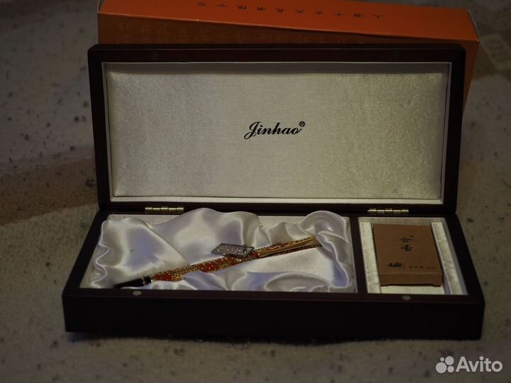 Шариковая ручка Jinhao 5000 в подарочной упаковке