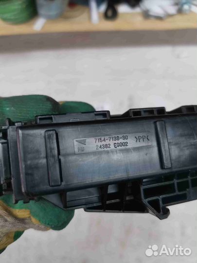 Блок предохранителей Infiniti Q50