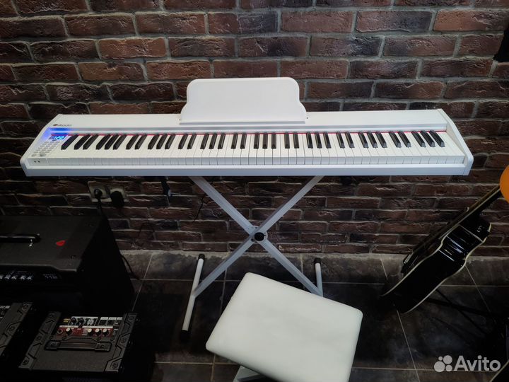 Цифровое пианино для начинающих