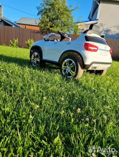 Детский электромобиль mercedes