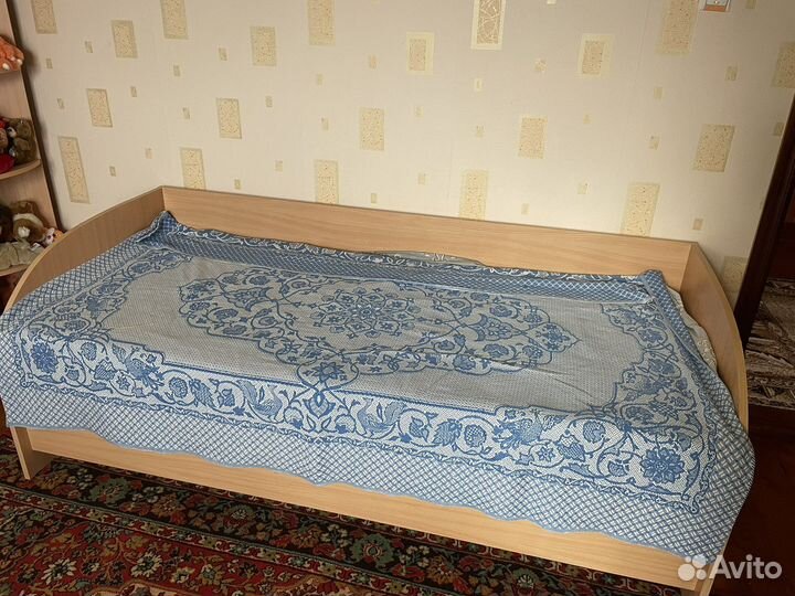 Детская спальня, школьный уголок