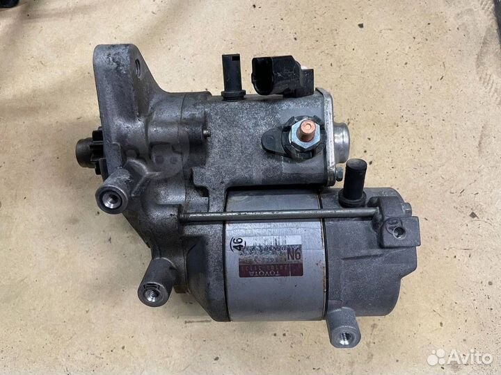 Стартер Toyota Land Cruiser 300 2021г