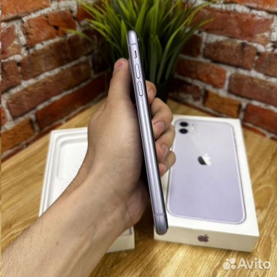 iPhone 11, 128 ГБ