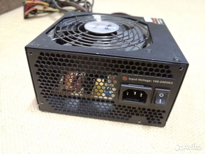 Блок питания thermaltake tr2 600W