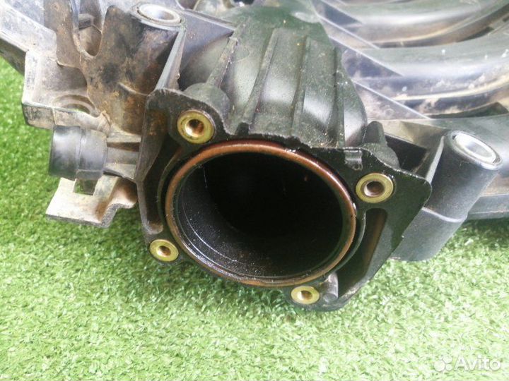 Коллектор впускной Renault Fluence K4MV838 2010