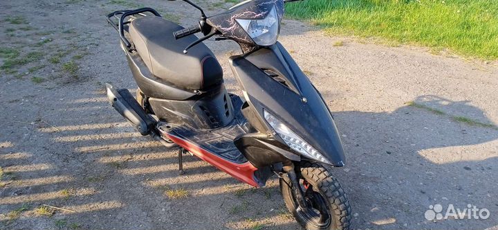 Скутер vento corsa