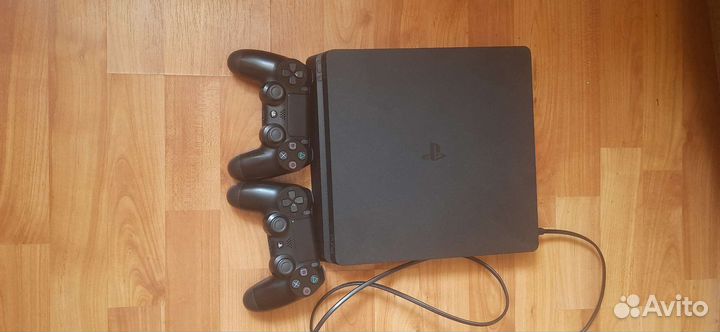 Sony PS4 slim 1tb