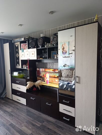 Продам стенку 3,20