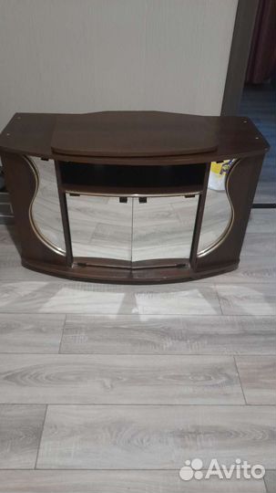 Тумба под телевизор бу