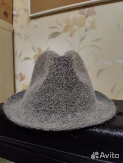 Шляпа женская Stradivarius