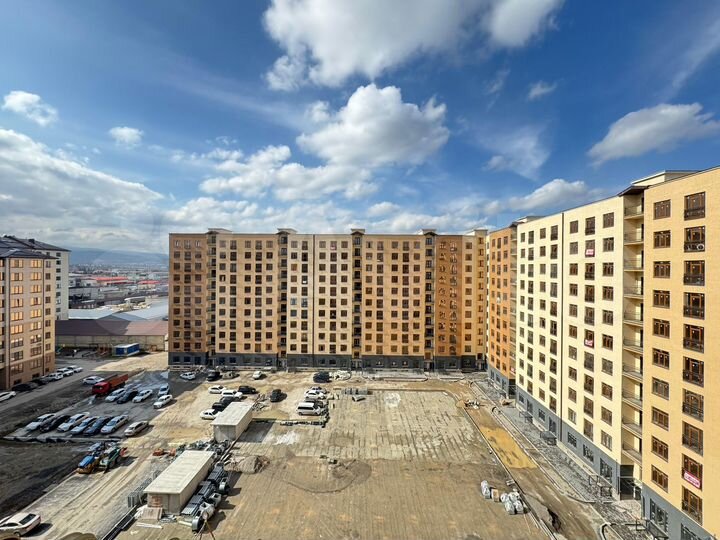2-к. квартира, 70 м², 9/11 эт.