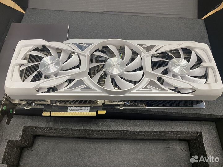 Видеокарта rtx 3080 ti белая