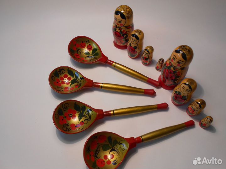 Ложки и матрёшки СССР