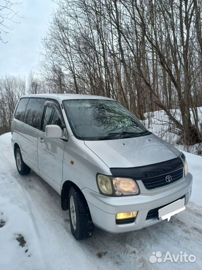 Toyota Lite Ace Noah 2.0 AT, 2000, 341 000 км