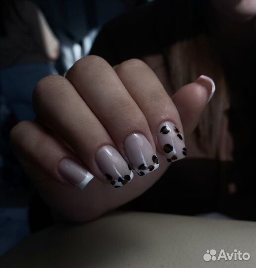 Маникюр,педикюр,нарашивание