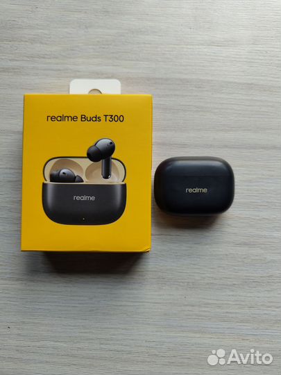 Realme buds t300