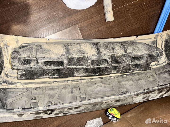 Оригинал задний бампер Porshe Cayenne 958 2011г