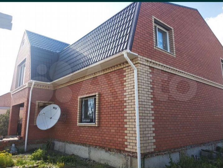 Дом 242 м² на участке 10 сот.