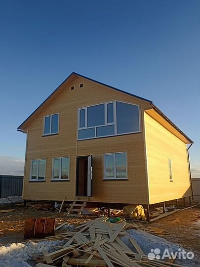 Бригада строителей каркасных домов