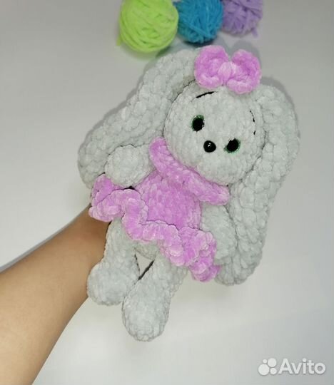 Зайка Ми плюшевая игрушка вязаная