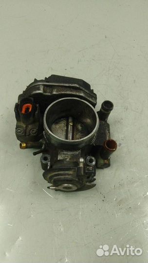 Дроссельная заслонка Audi A4 B5 1997 058133063H