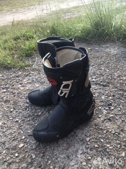 Экипировка для мотоцикла