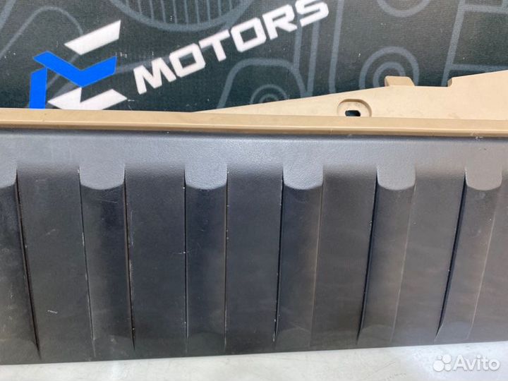 Обшивка двери багажника Bmw X5 E53 N62B44 2005