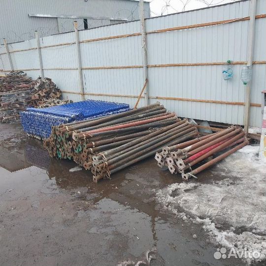 Телескопические стойки для строительных проектов Б/У