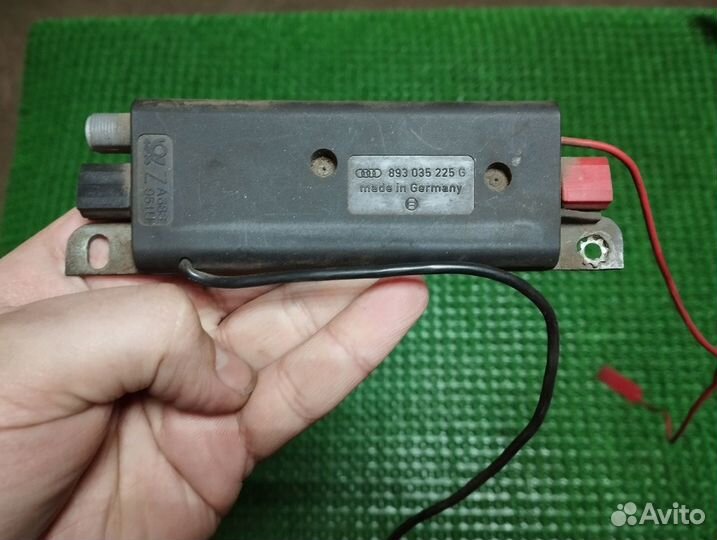 Усилитель антенны audi (893 035 225G)