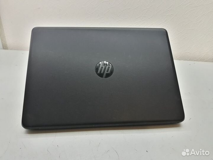 Ноутбук для дома и офиса HP 14-bs000ur