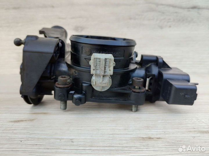 Дроссельная заслонка Citroen C5 2,0 RFN EW10