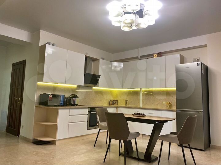 3-к. квартира, 71,5 м², 3/14 эт.