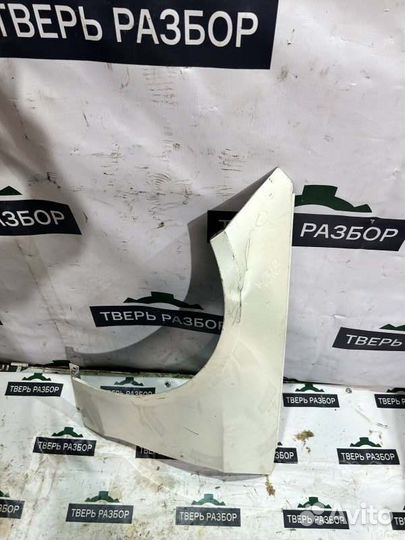 Крыло переднее левое Mercedes W212 2014