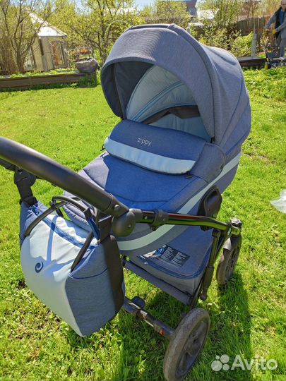 Коляска 3 в 1 tutis zippy new