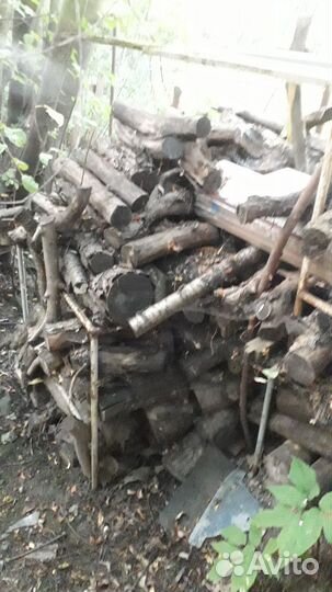 Отдам дрова вишня, слива бесплатно самовывоз