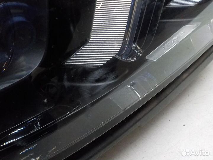 Фара правая Mercedes-Benz GLE