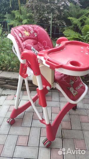 Детский стульчик для кормления