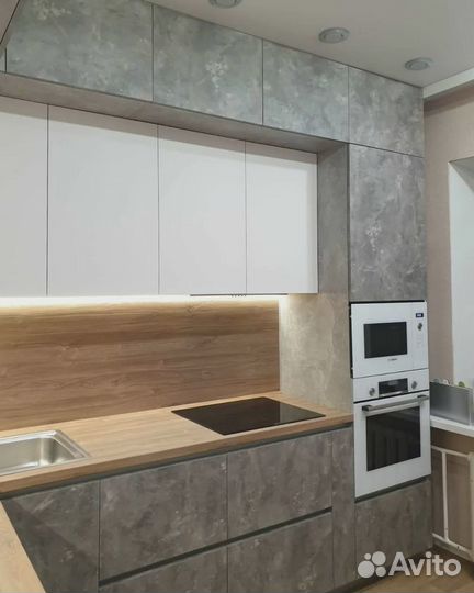 Кухня на заказ с фасадами Mattelux