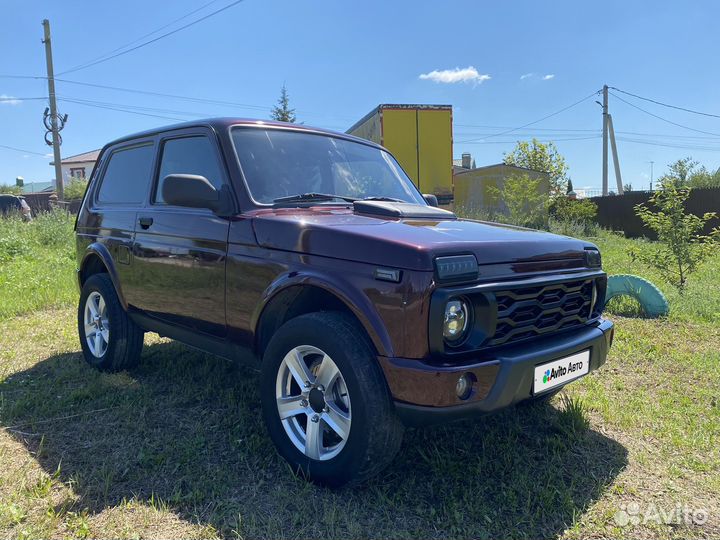 LADA 4x4 (Нива) 1.7 МТ, 2015, 107 000 км