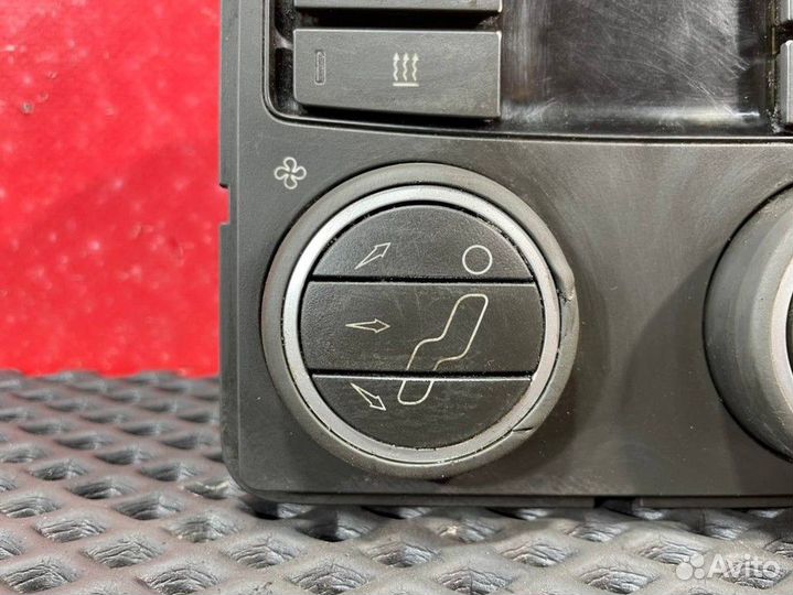 Блок управления отопителем 2022 г. Volvo FH