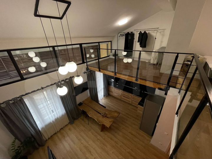 3-к. квартира, 85 м², 3/3 эт.