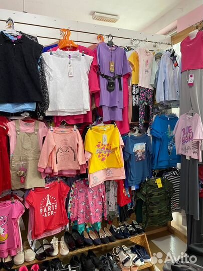 Магазин женской и детской одежды