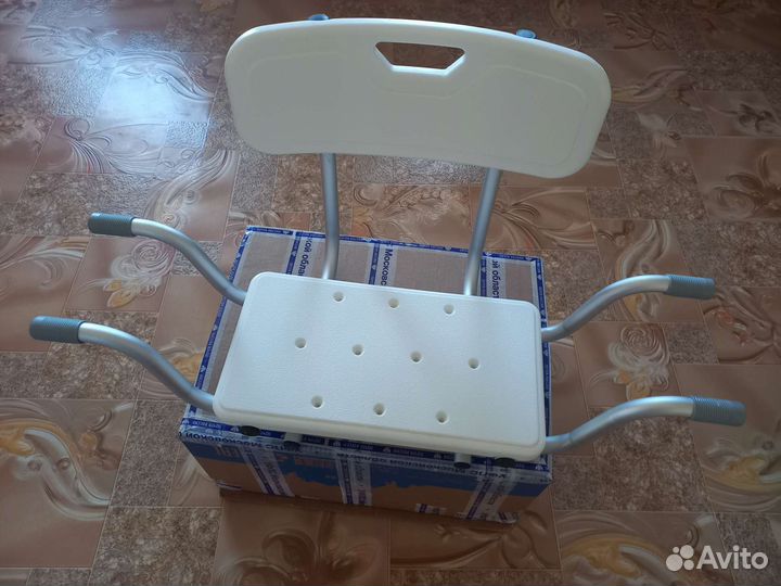 Сиденье для ванной