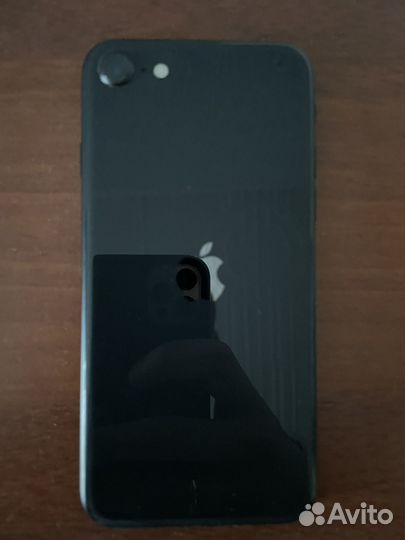 iPhone SE (2020), 64 ГБ