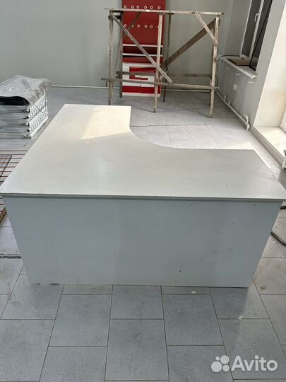 Кассовый стол