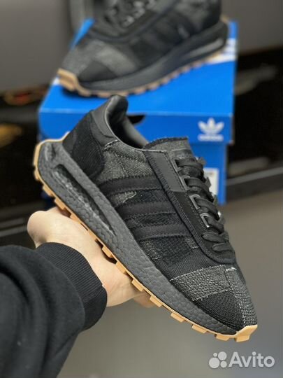 Кроссовки Adidas Retropy e5