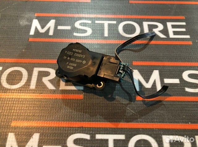 Привод заслонки отопителя Mercedes-Benz E-Class