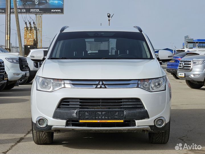 Mitsubishi Outlander 2.4 CVT, 2012, 200 000 км