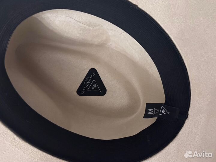 Шляпа ручной работы